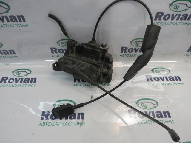 Замок дверей водія 805030006R RENAULT
