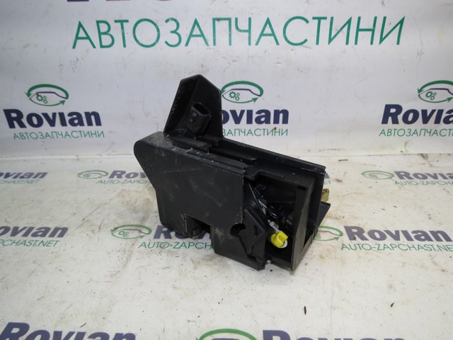 Замок водійських дверей 805039362R RENAULT