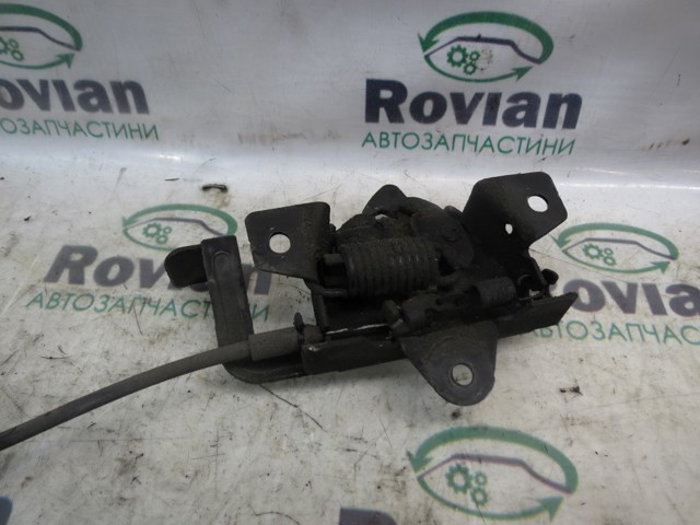 Замок капота 811301F000 HYUNDAI