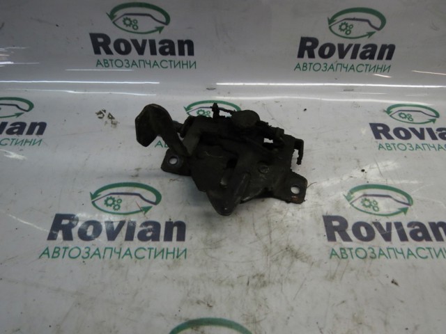 Замок кришки капота 811301H000 HYUNDAI