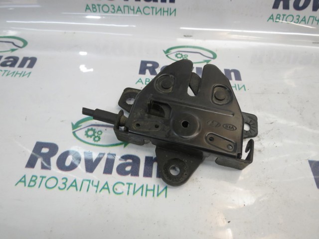 Замок кришки капота KIA Sorento 2