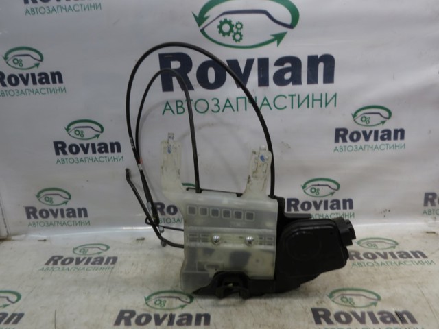 Замок дверей водія 813102E010 HYUNDAI
