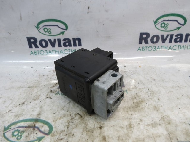 Механізм блокавання керма 8200033233 RENAULT