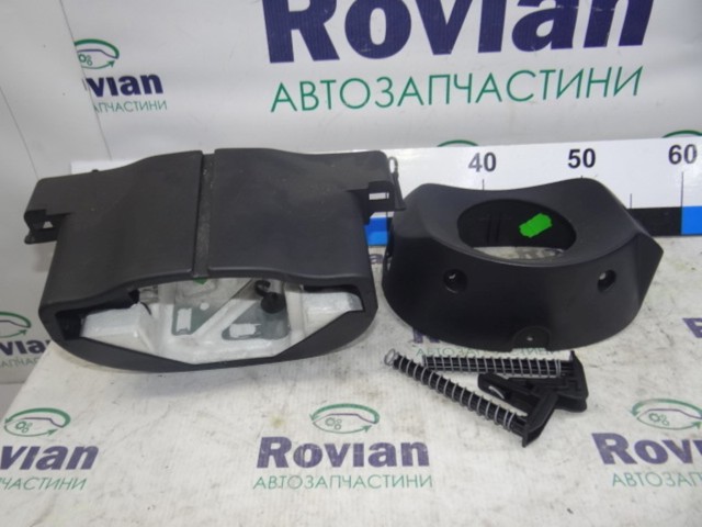 Захисний кожух кермового механізму 8200079126 RENAULT