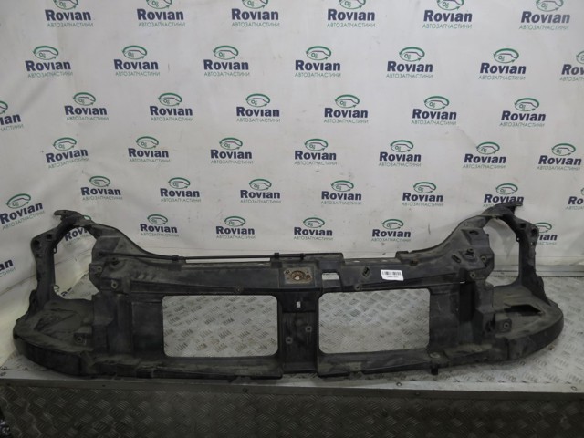Рамка передньої панелі 8200187234 RENAULT