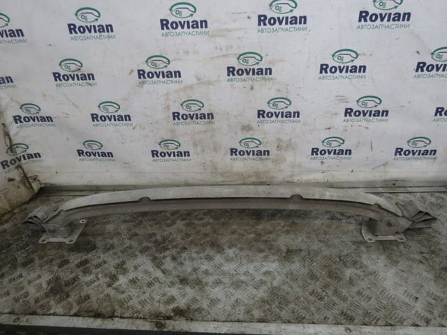 Швелер бампера 8200207714 RENAULT