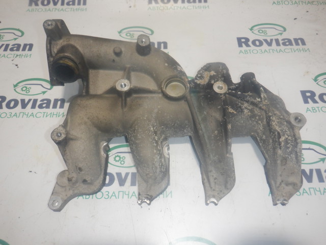 Колектор впускний 8200272607 RENAULT