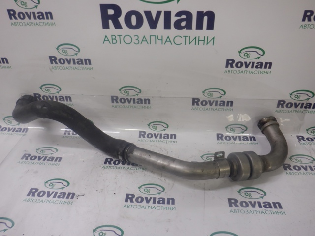 Патрубок повітряний, вихід з турбіни (наддув) 8200306925 RENAULT