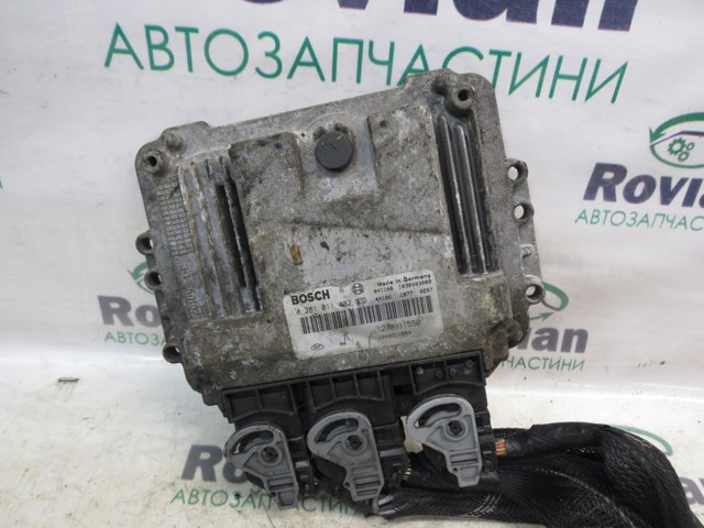 Модуль управління двигуном 8200311550 RENAULT