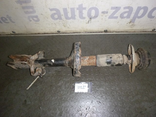 Стійка передня (амортизатор) kangoo 1 2003-2008, 44 повний привід ,масляна, бу-163201 8200324239