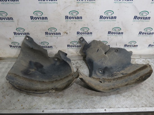 Підкрилок переднього крила, правий передній 8200334163 RENAULT