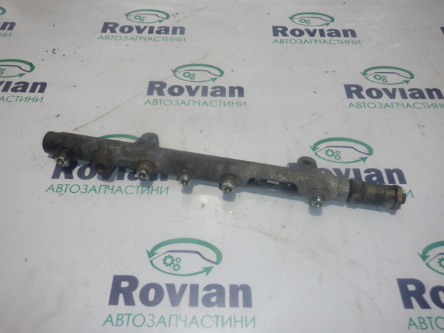 Розподільник палива 8200347176 RENAULT