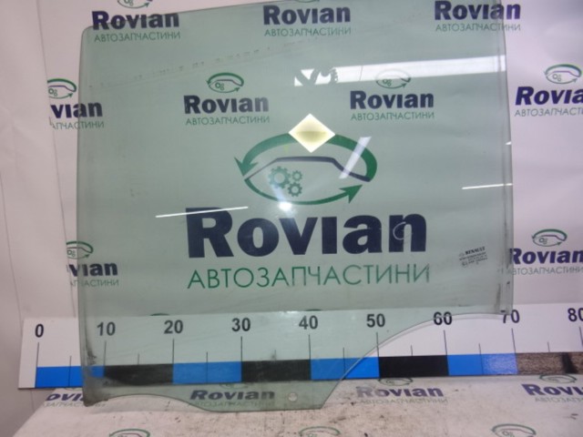 Скло задньої двері лівої 8200427720 RENAULT