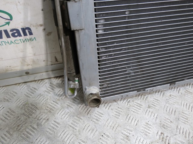 Радіатор водяний 8200468913 RENAULT