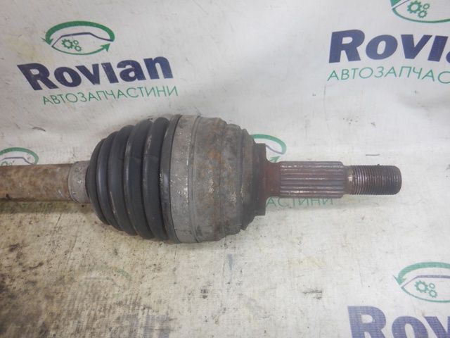 Піввісь передня ліва 8200499585 RENAULT