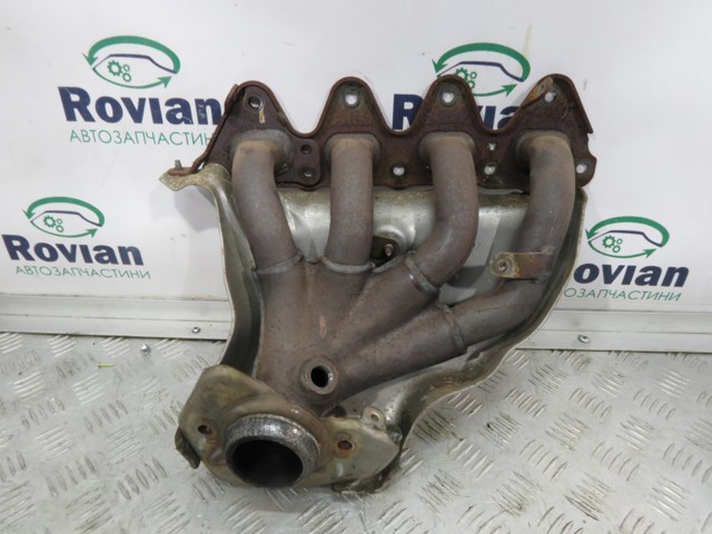 Колектор випускний 8200543309 RENAULT