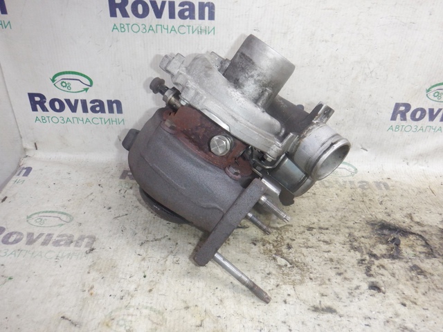 Турбокомпресор 8200575462 RENAULT