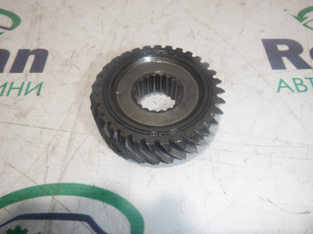 Шестерня 5 передачі 8200611297 RENAULT