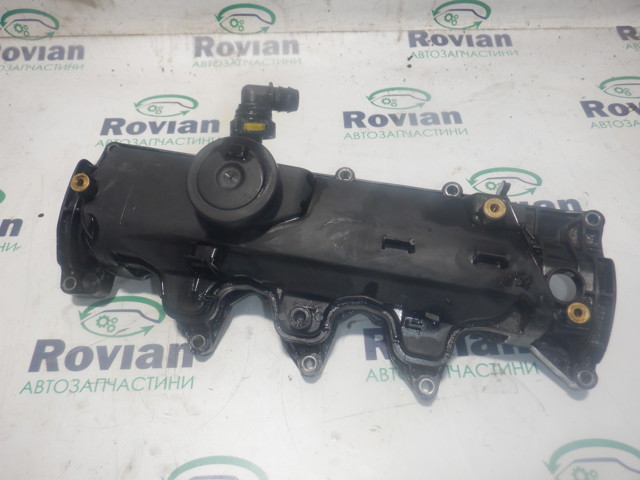 Кришка клапанів 8200629199 RENAULT