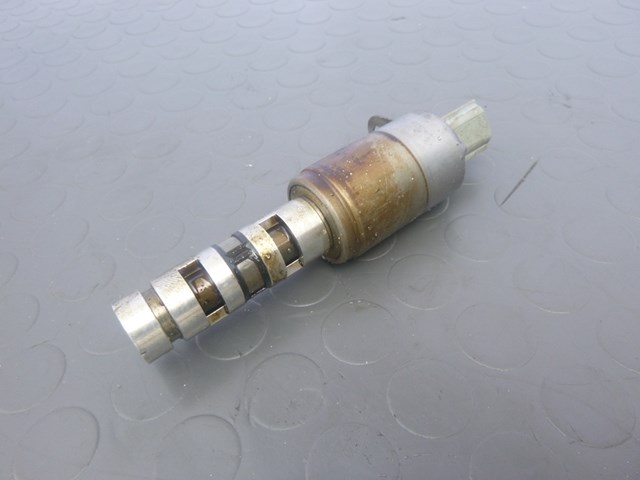 Клапан електромагнітний duster 10-13 (2,0  16), датчик змінних фаз, бу-133565 8200642783