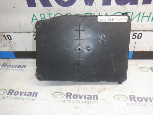Корпус запобіжників 8200780021 RENAULT