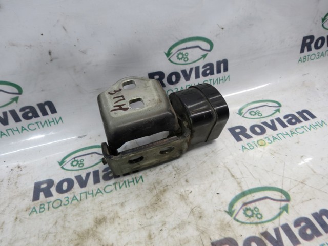 Петля задніх правих дверей 8200885639 RENAULT