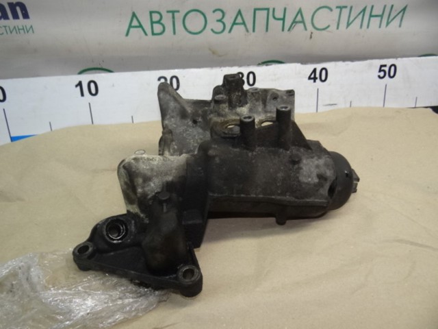 Корпус масляного фільтра 8201005241 RENAULT