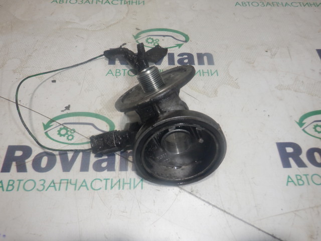 Корпус масляного фільтра 8201056869 RENAULT