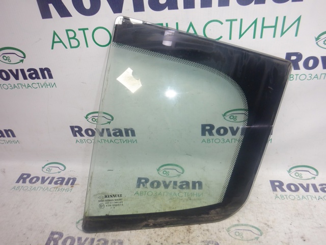 Задня кватирка ліва 822210006R RENAULT
