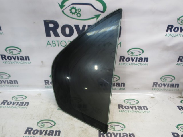 Задня кватирка права 822621008R RENAULT