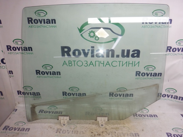 Скло ляди 823010012R RENAULT