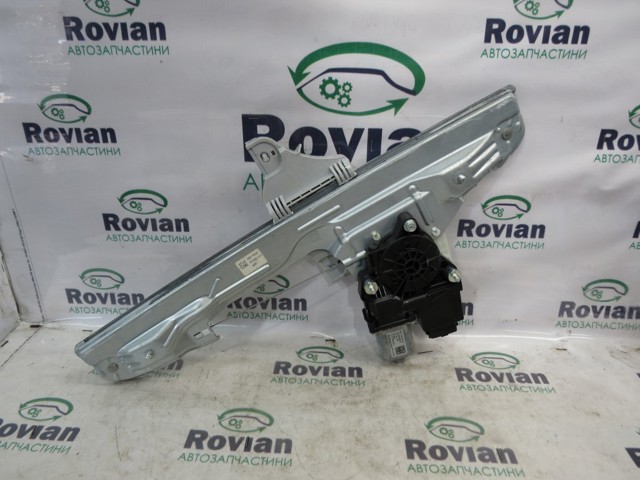 Скло водійських дверей 82410J9050 HYUNDAI