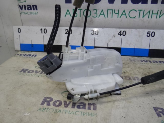 Замок задніх дверей, лівих 82501EY10D NISSAN