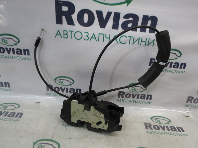 Замок задніх дверей, лівих 825030032R RENAULT