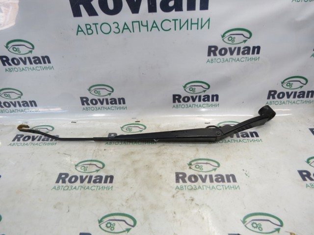 Важіль двірника 8250A171 MITSUBISHI