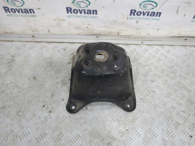 Кронштейн запаски 8396165J00 SUZUKI