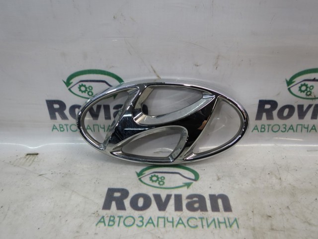 Емблема кришки багажника, фірмовий значок 86300J9000 HYUNDAI
