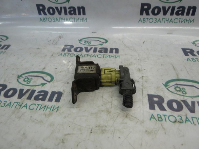 Датчик подушки безпеки 8651A112 MITSUBISHI