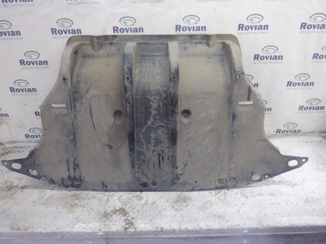 Захист заднього бампера 86690E4000 HYUNDAI