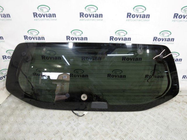 Скло третіх/п'ятих дверей 90300ZP40A NISSAN