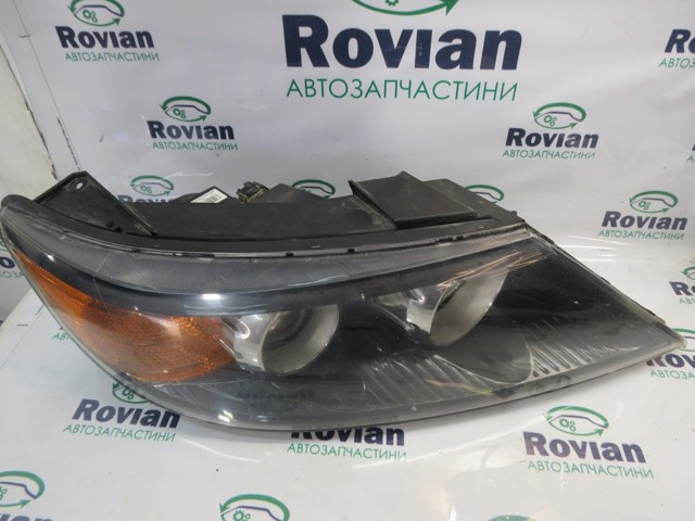 Фара комбінована, передня 921022P140 HYUNDAI