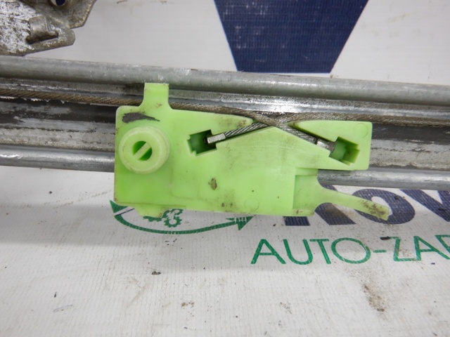 Склопідйомник передньої правої двері 9222F1 PEUGEOT