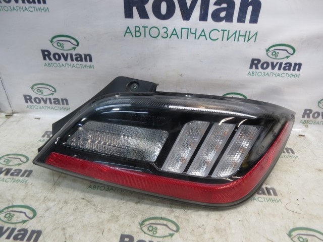 Фара заднього бампера, правий 92406J9600 HYUNDAI