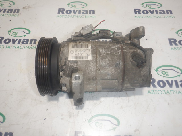 Насос кондиціонера 926002352R RENAULT