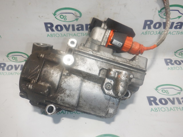 Компресор кліматичної установки 926003NF0A NISSAN