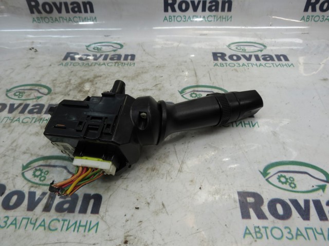 Перемикач підрульовий, правий 934201H500 HYUNDAI