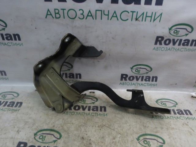 Завіса капота ліва 95049936 GM