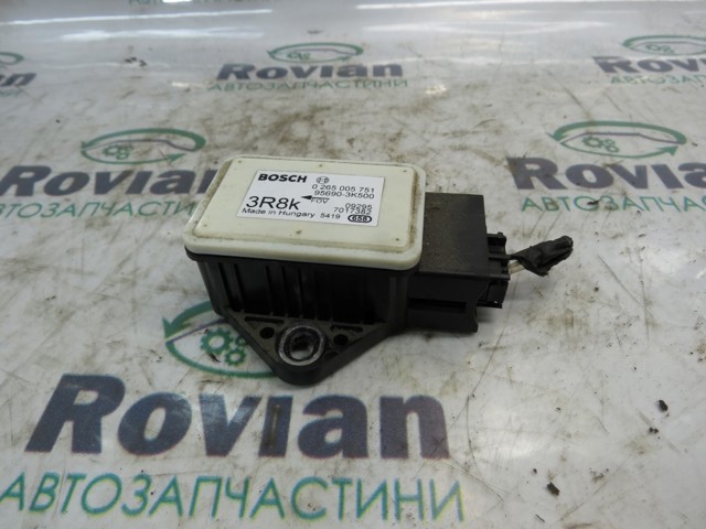 Датчик поперечного прискорення (ESP) 956903K500 HYUNDAI