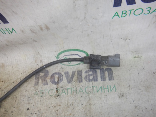 Датчик ABS задній лівий 95976064 GM