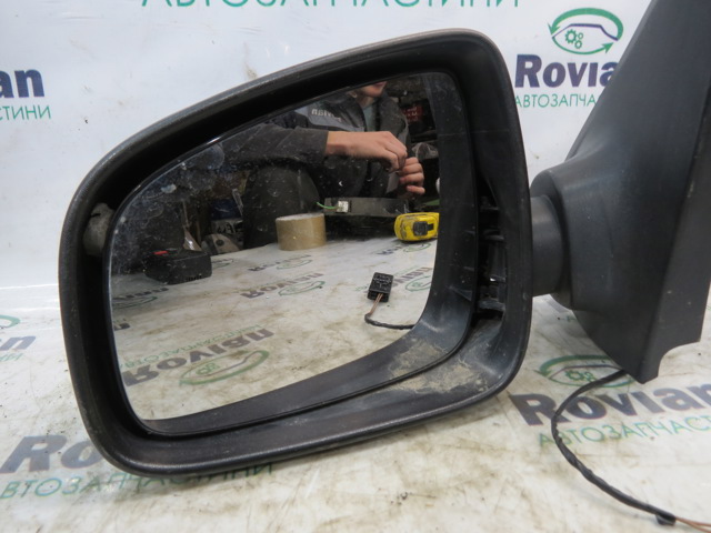 Бічне дзеркало заднього виду ліве 963028691R RENAULT